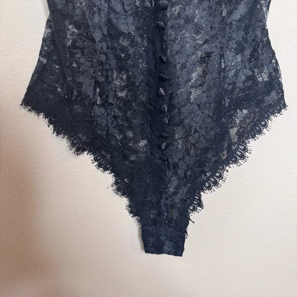 Vintage Victoria’s Secret Gold Label Lace Lingerie Teddy Romper - Picture 7 of 14